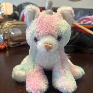 16" Lyra the Snow Leopard -